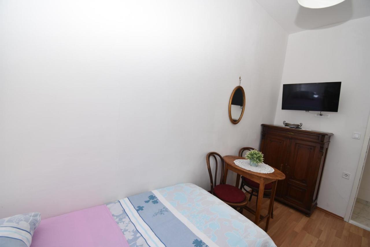 Apartmani Rina 시베니크 외부 사진