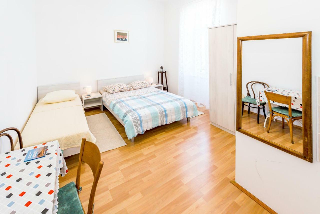 Apartmani Rina 시베니크 외부 사진