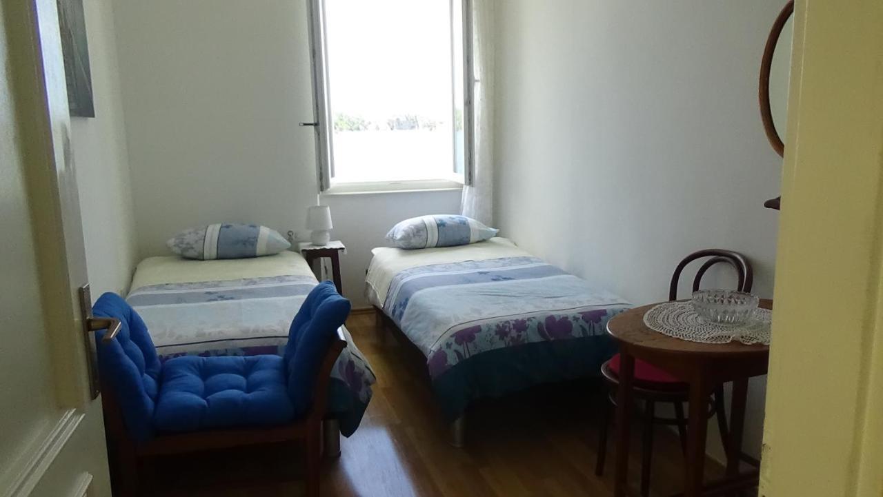 Apartmani Rina 시베니크 외부 사진